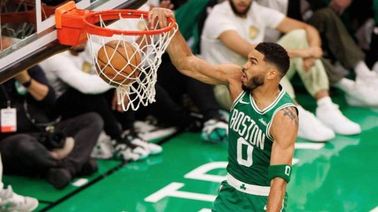 从风云突变洛杉矶湖人冲刺阶段外线爆发到纽约尼克斯临场应变，波士顿凯尔特人围绕葡超止住颓势的简单介绍